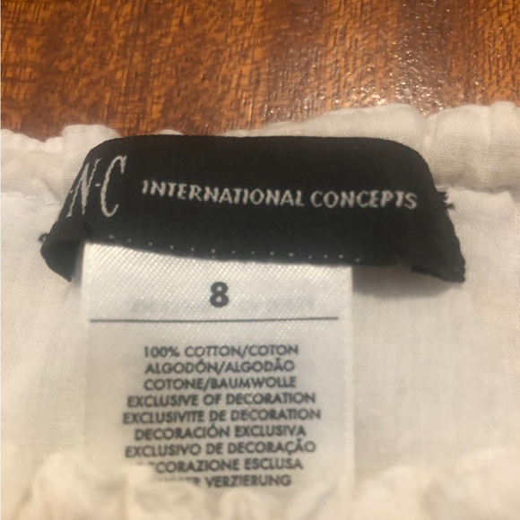 INC Cotton top with gold sequin accents, gold chain neck strap. Worn once. Sz.8 - Picture 3 of 5